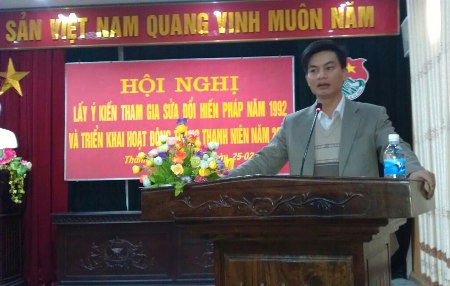 Đ/c Nguyễn Thanh Tùng - Bí thư Thành đoàn triển khai lấy ý kến đóng góp sửa đổi hiến pháp năm 1992